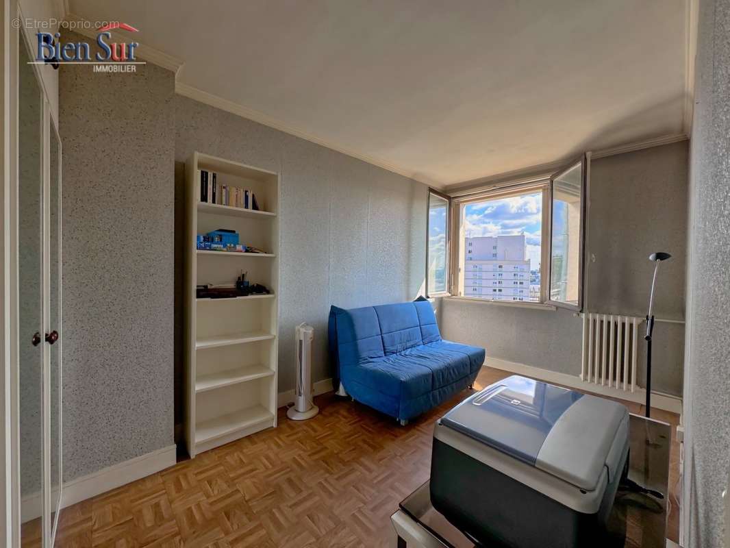 Appartement à IVRY-SUR-SEINE