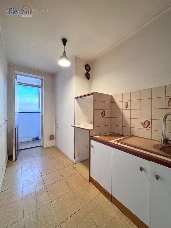 Appartement à IVRY-SUR-SEINE