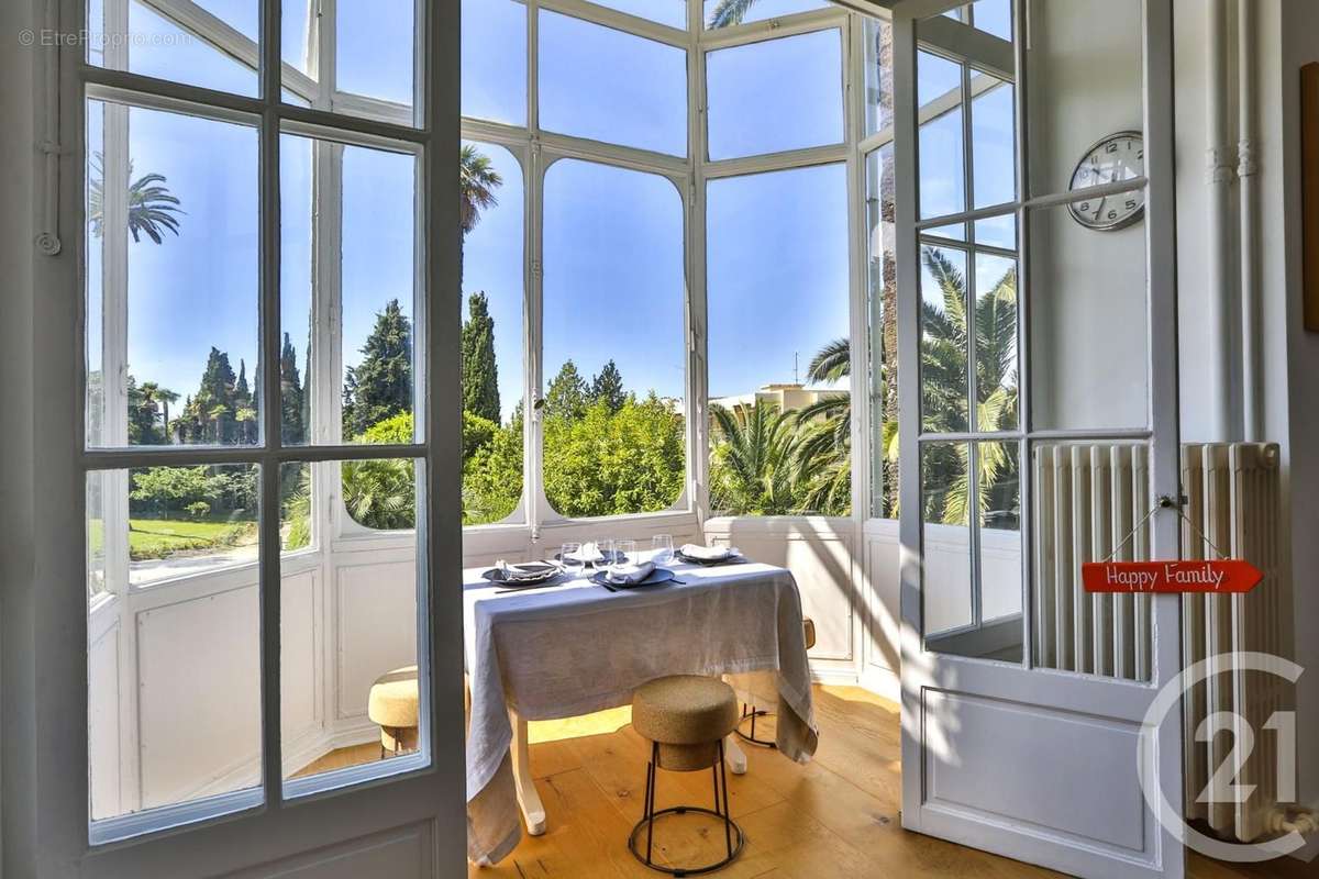 Appartement à NICE