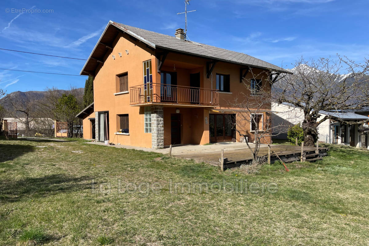 Maison à SAINT-BONNET-EN-CHAMPSAUR