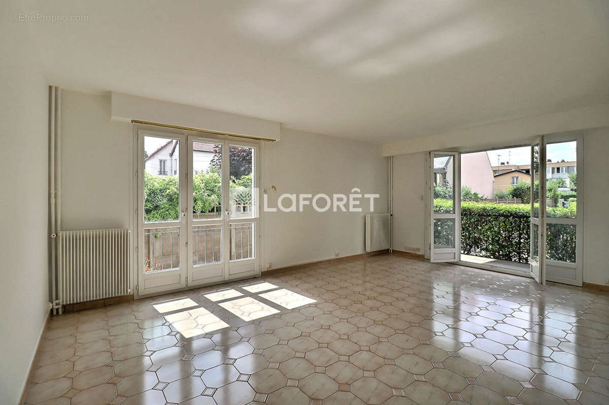 Appartement à VITRY-SUR-SEINE