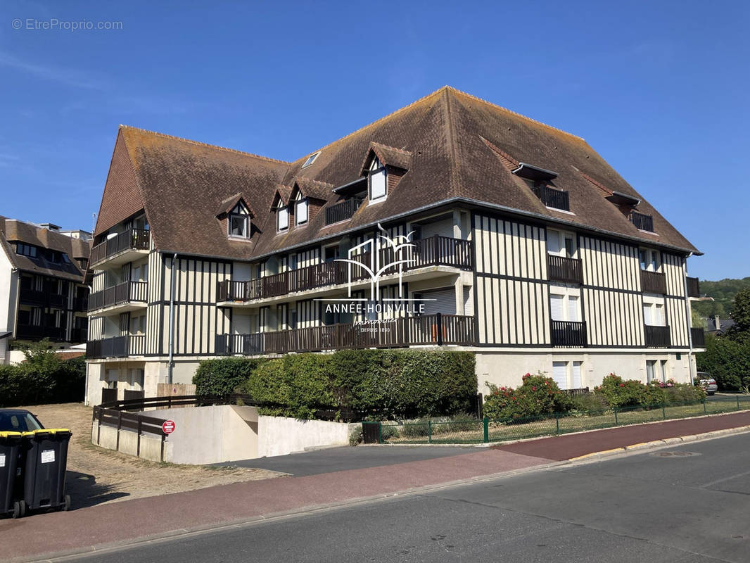 Appartement à BLONVILLE-SUR-MER