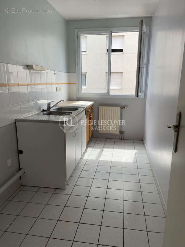 Appartement à LYON-8E