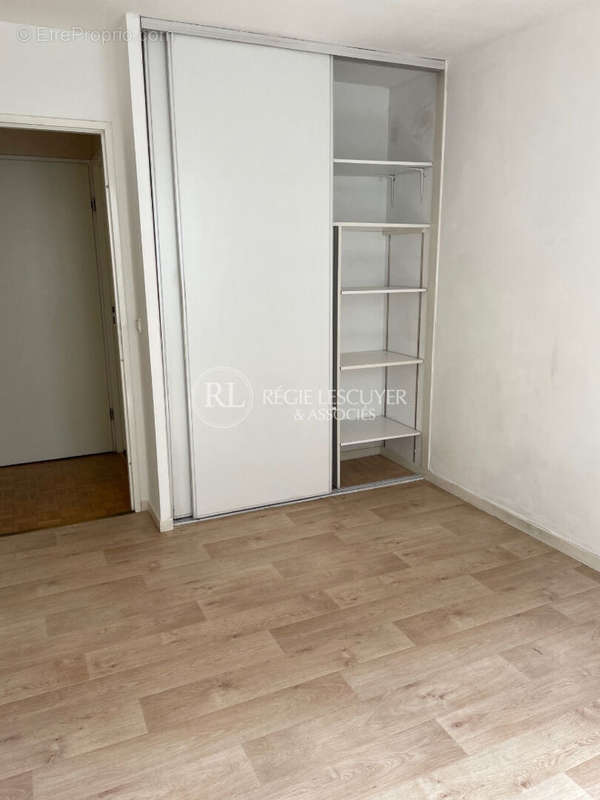 Appartement à LYON-8E