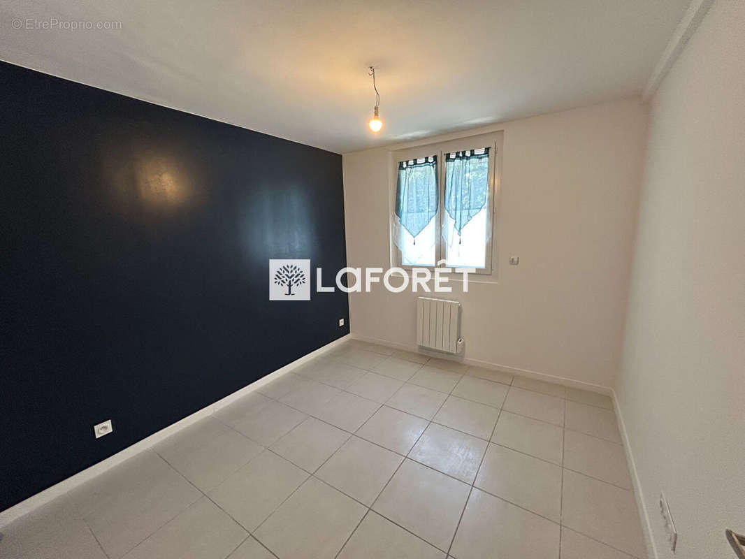 Appartement à MARSEILLE-9E