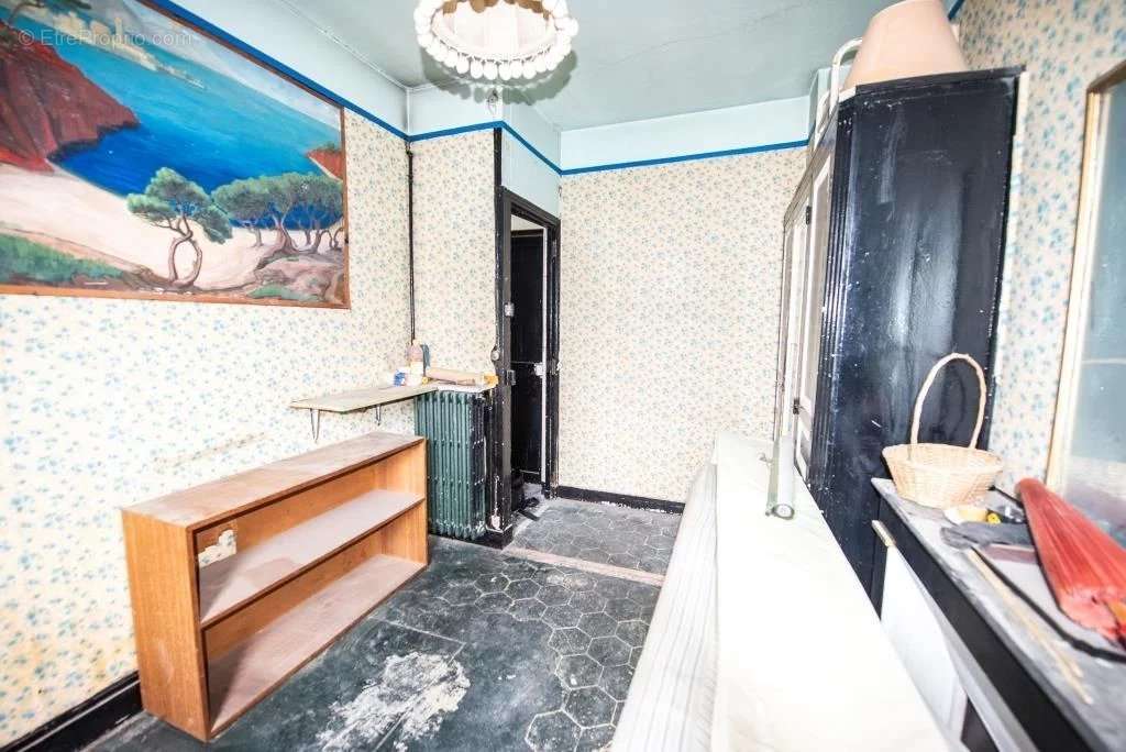 Appartement à PARIS-8E