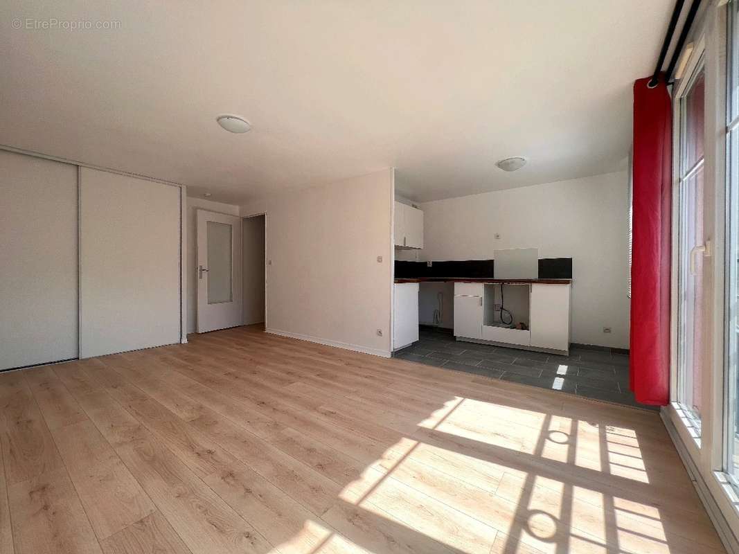 Appartement a louer saint-brice-sous-foret - 1 pièce(s) - 32 m2 - Surfyn