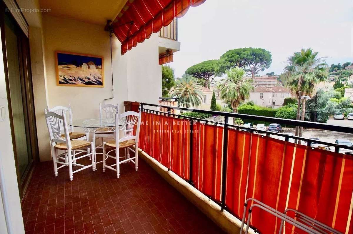 Appartement à ROQUEBRUNE-CAP-MARTIN