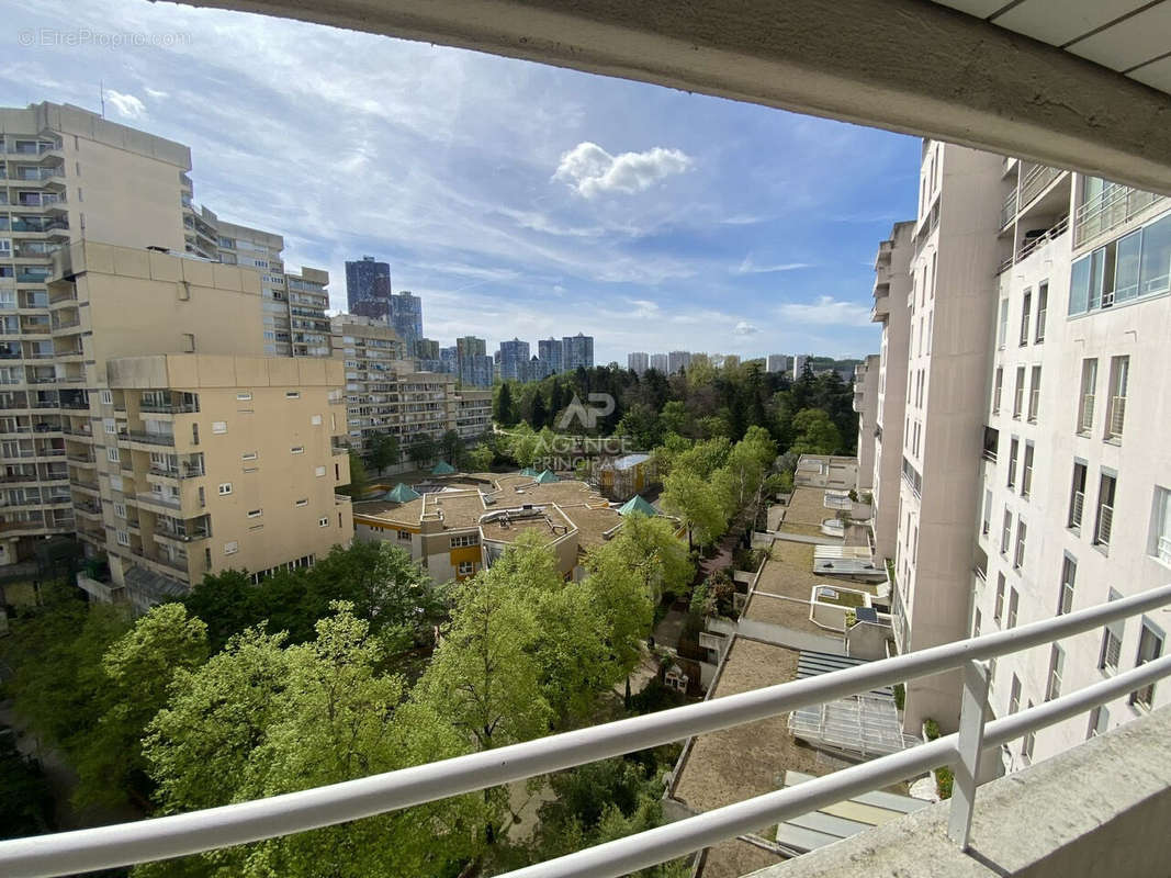 Appartement à NANTERRE