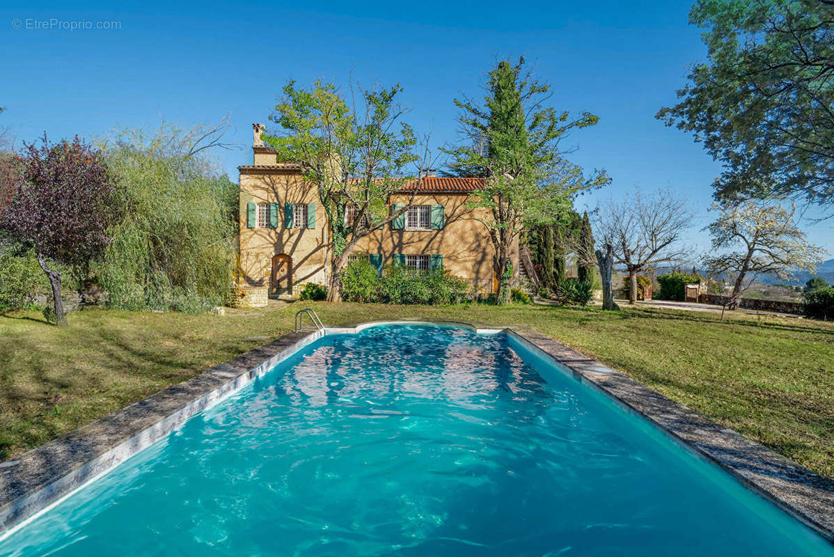 Maison à AIX-EN-PROVENCE