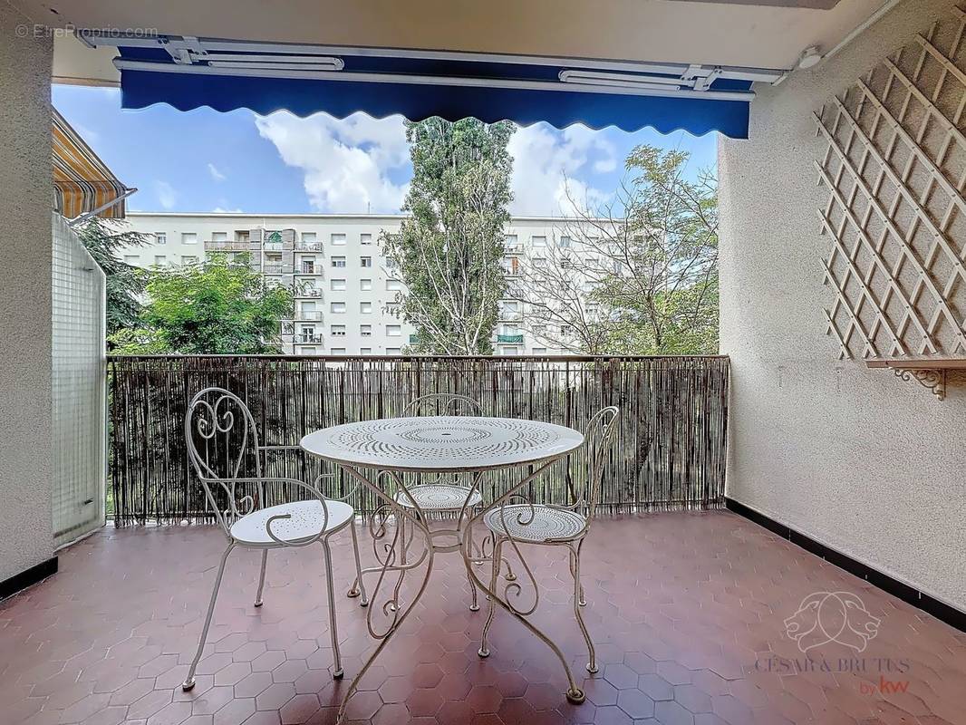 Appartement à VILLEURBANNE