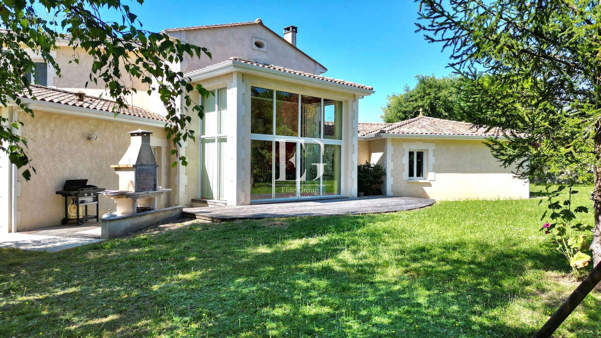 Maison à JARNAC