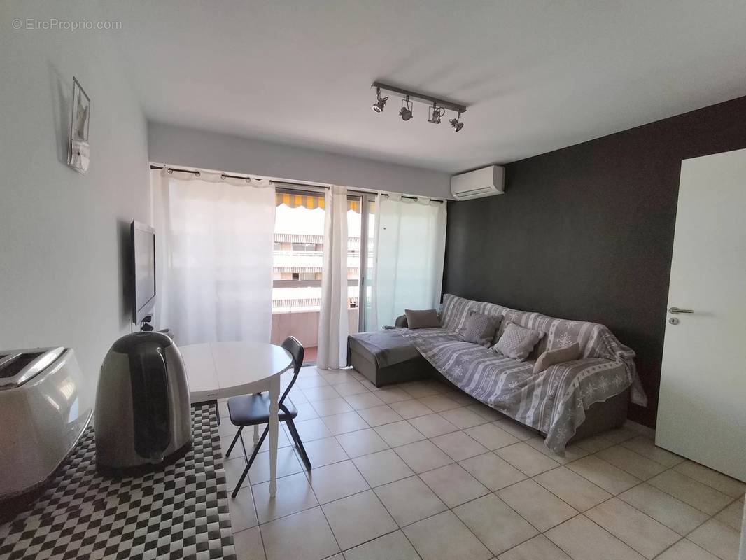 Appartement à VENCE