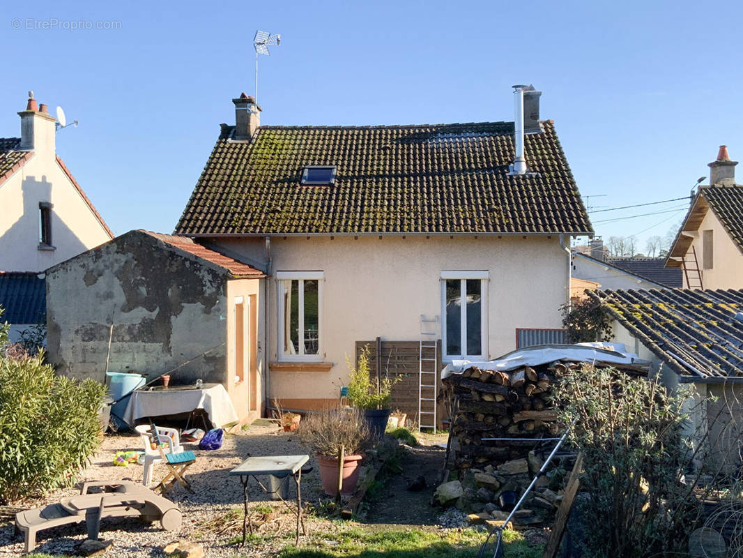 Maison à LE CREUSOT