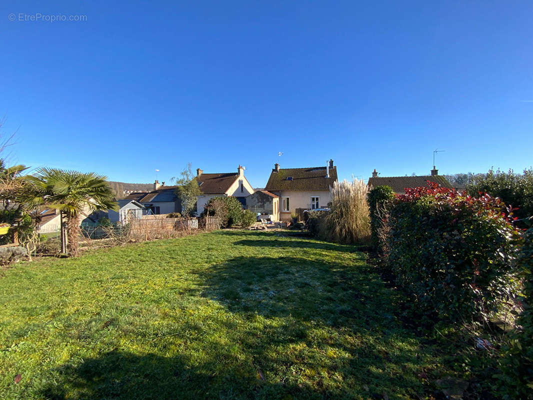 Maison à LE CREUSOT