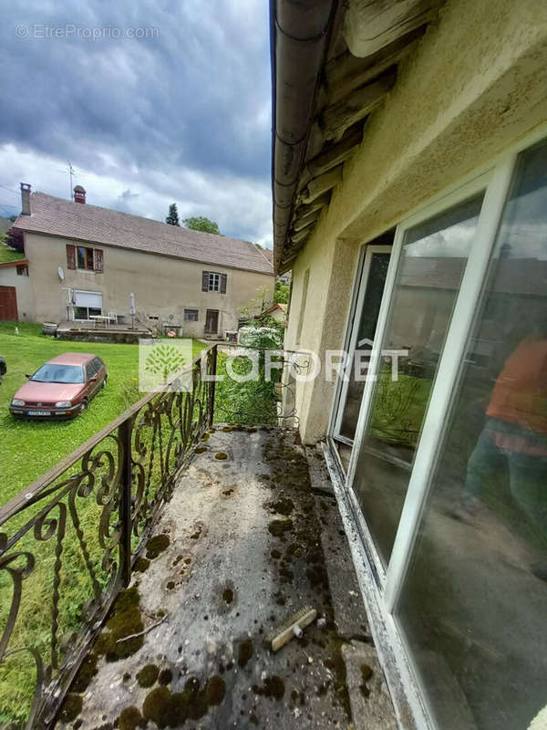 Maison à LONS-LE-SAUNIER