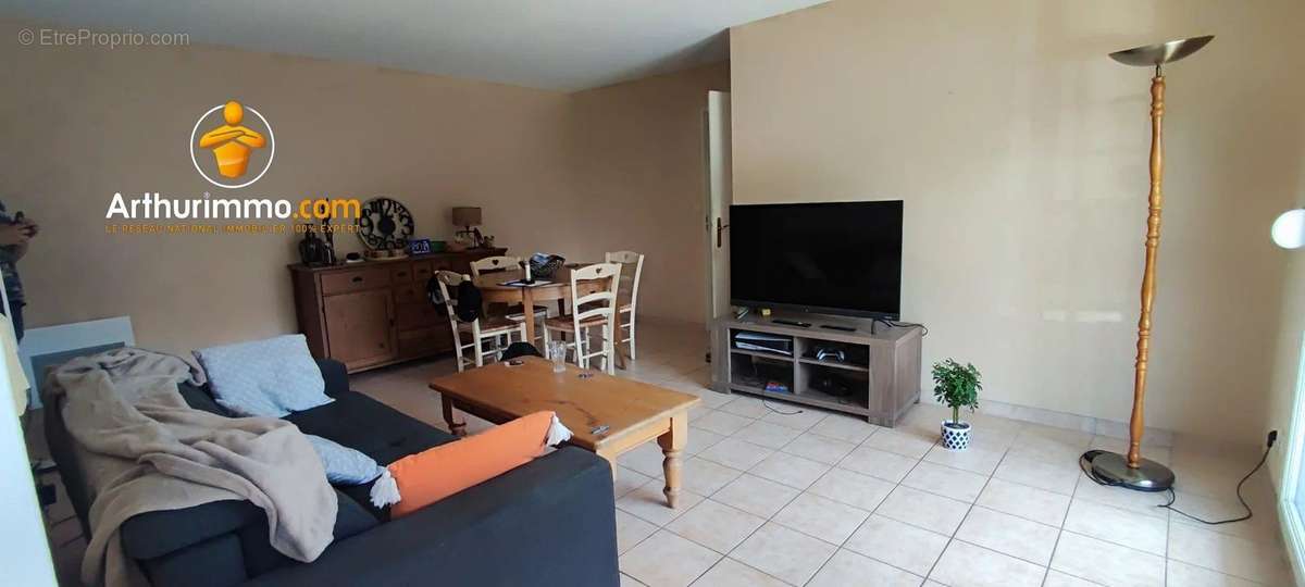 Appartement à ELEU-DIT-LEAUWETTE