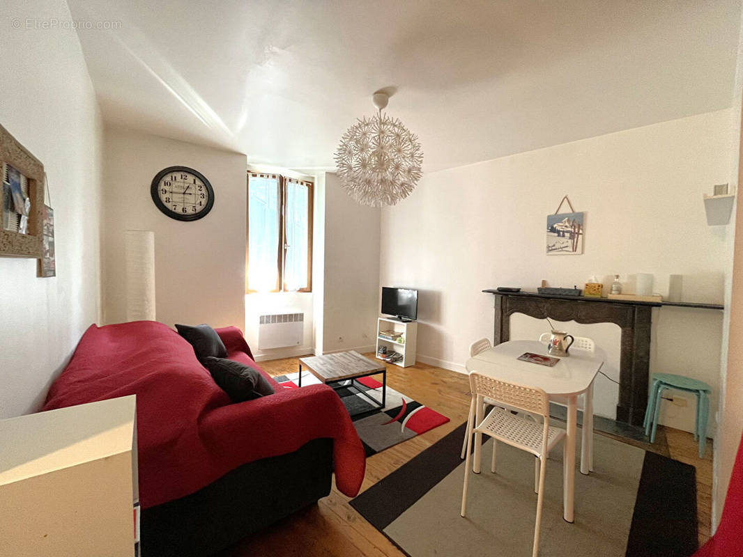 Appartement à AIX-LES-BAINS