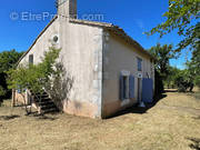 Maison à LIGUGE