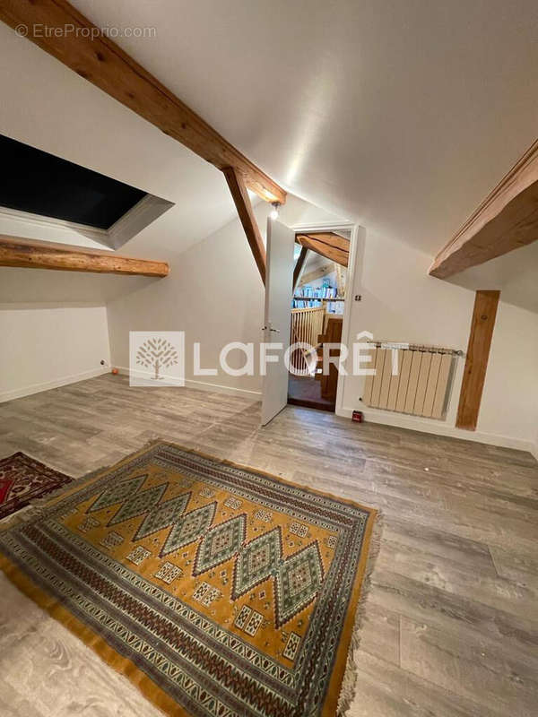 Appartement à SORBIERS