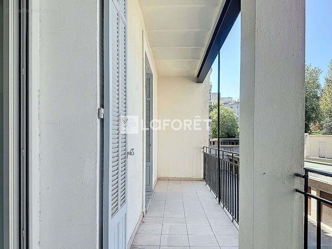 Appartement à MARSEILLE-8E