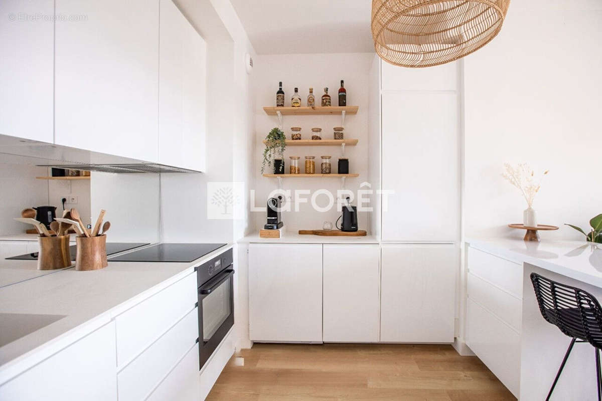 Appartement a louer montrouge - 4 pièce(s) - 73 m2 - Surfyn