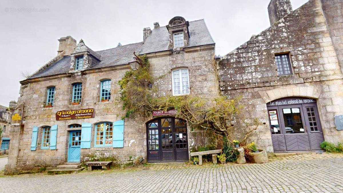 Appartement à LOCRONAN