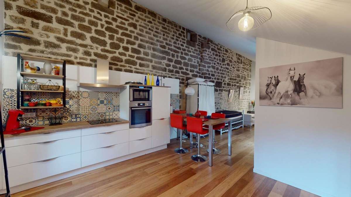 Appartement à LOCRONAN