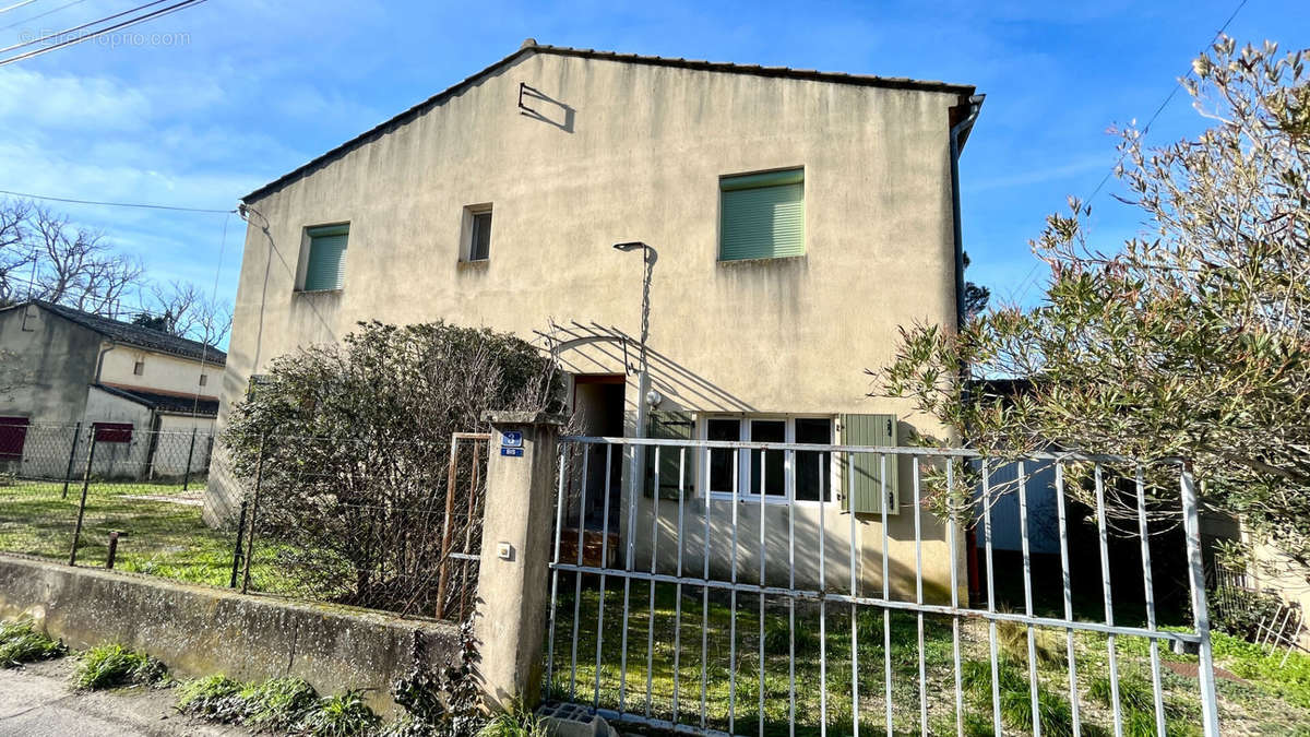 Appartement à LE PONTET