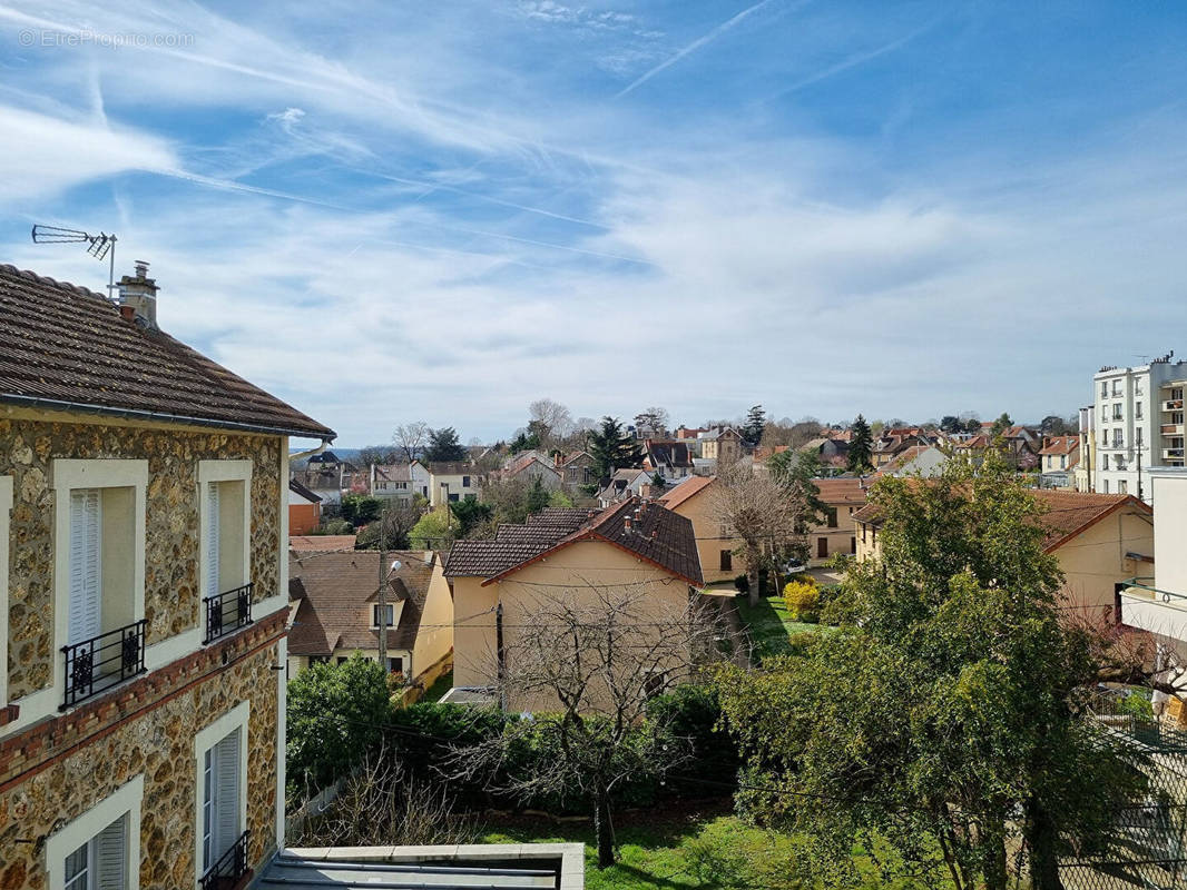 Appartement à MAISONS-LAFFITTE