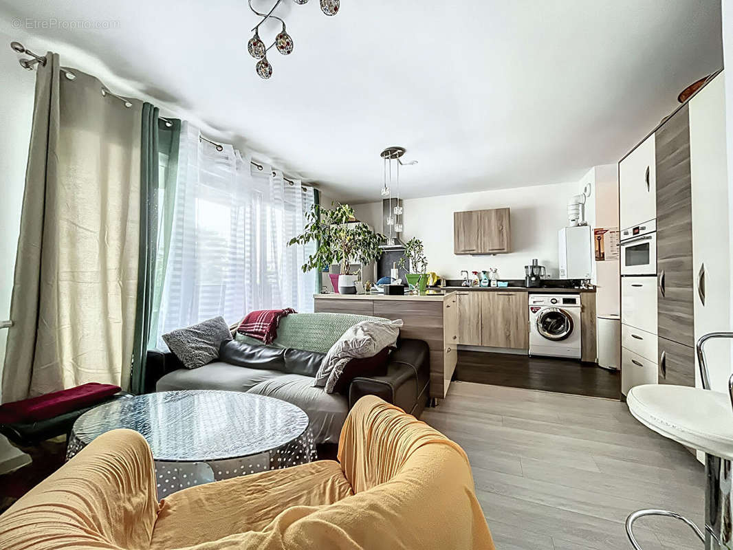 Appartement à HEROUVILLE-SAINT-CLAIR