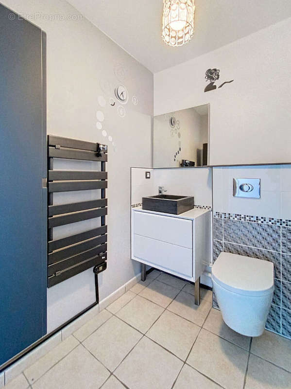 Appartement à HEROUVILLE-SAINT-CLAIR