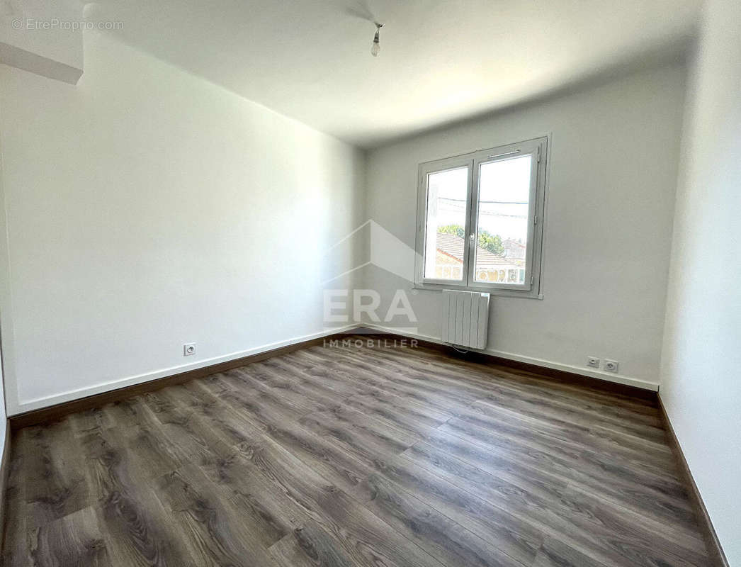 Appartement à MARSEILLE-11E