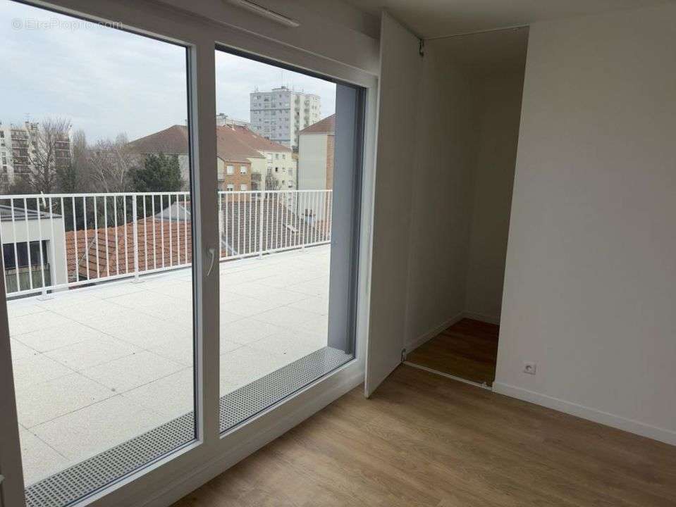 Appartement à NOISY-LE-SEC