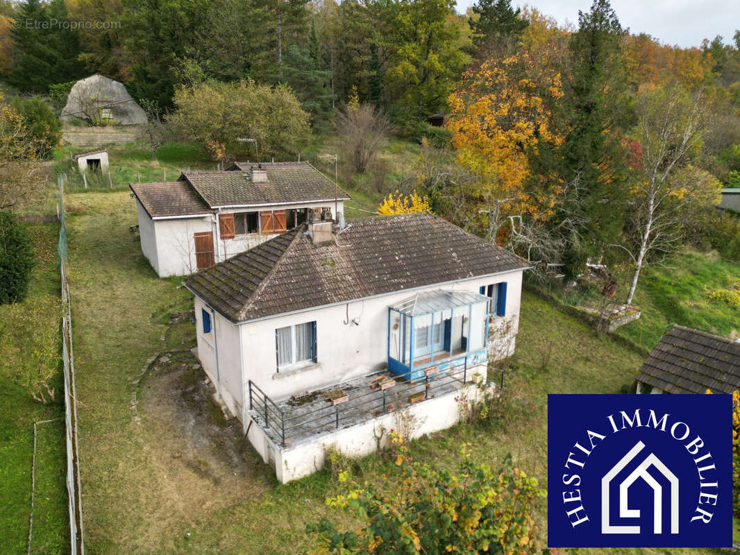 Maison à CHATEL-CENSOIR