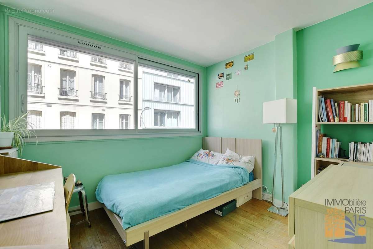 Appartement à PARIS-15E