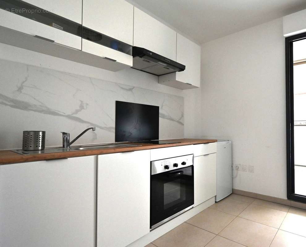 Appartement à MARSEILLE-2E