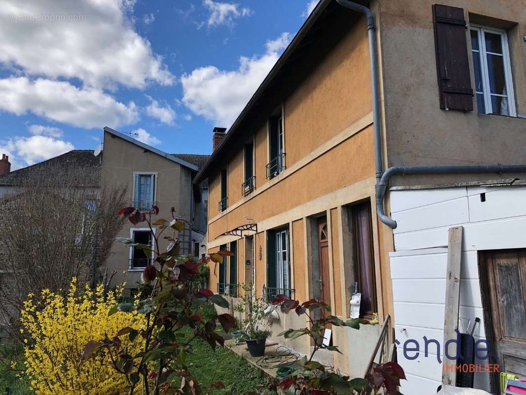 Maison à BUXIERES-LES-MINES