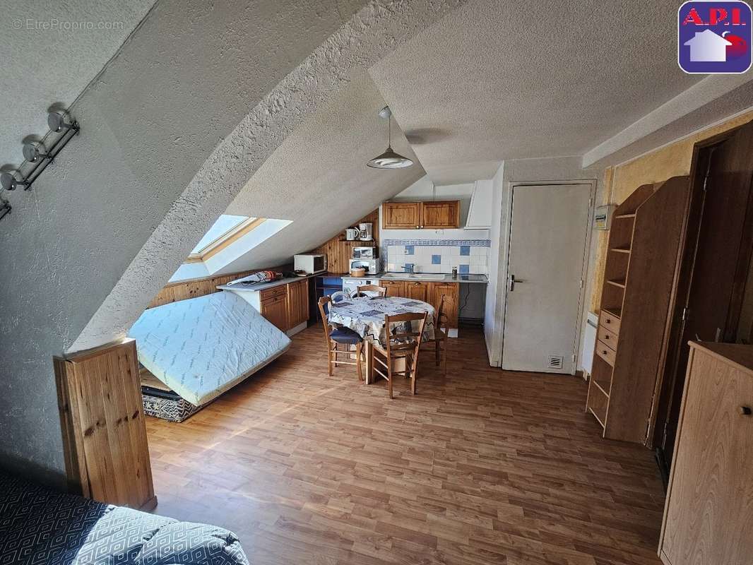 Appartement à AX-LES-THERMES