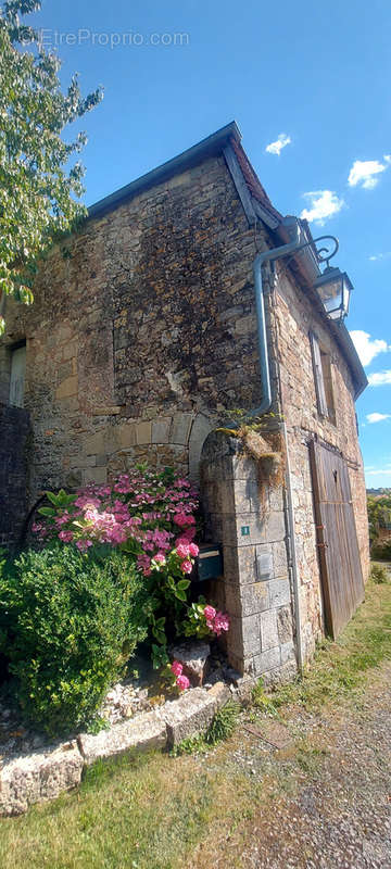 Maison à AYEN