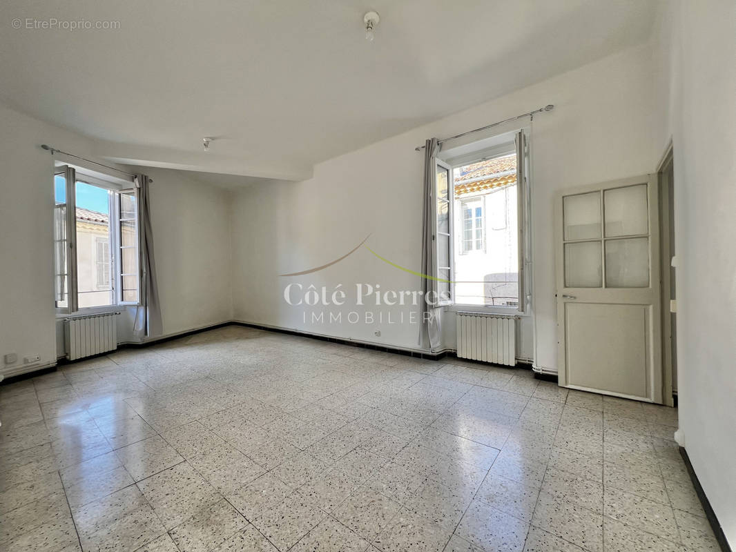 Appartement à NIMES