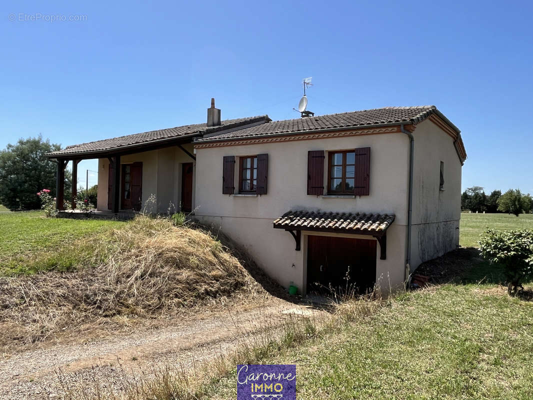 Maison à LONGUEVILLE