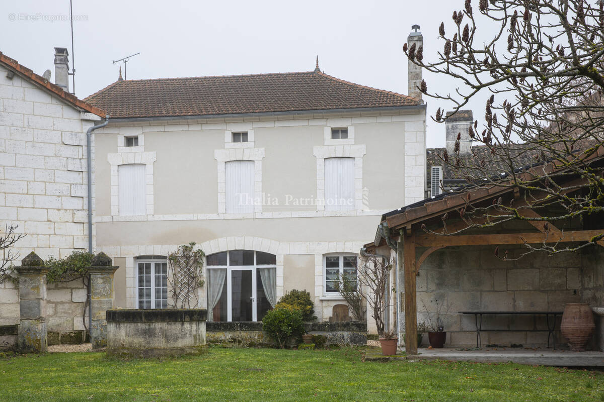 Maison à MAREUIL