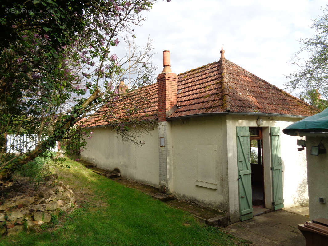 Maison à NOLAY