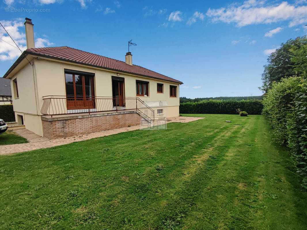 Maison à BERNAY