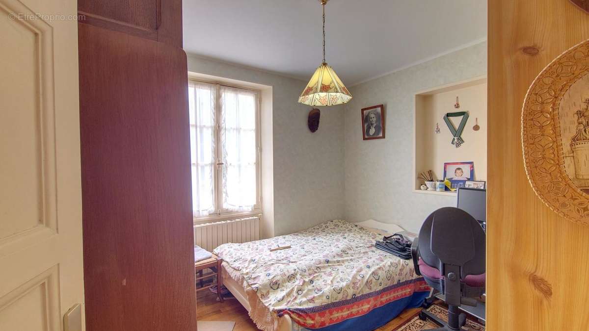 Appartement à CHENOVE