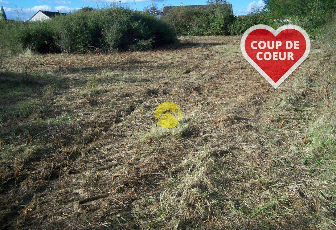 Terrain à BOURGES