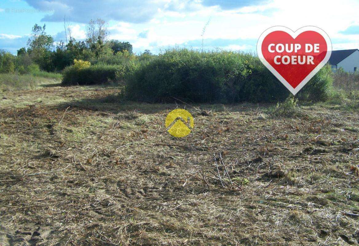 Terrain à BOURGES