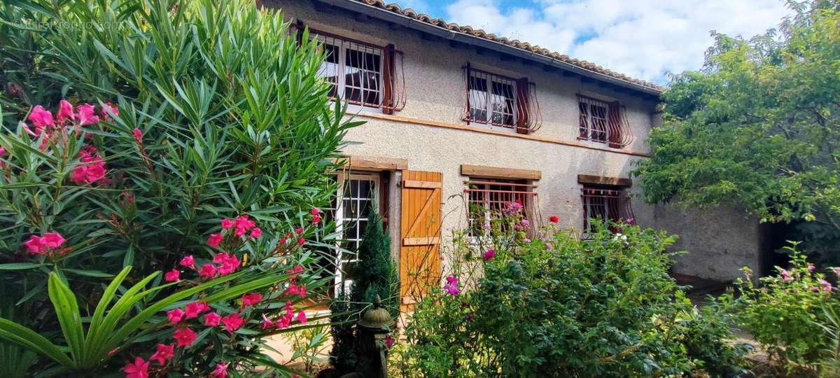 Maison à LEGUEVIN