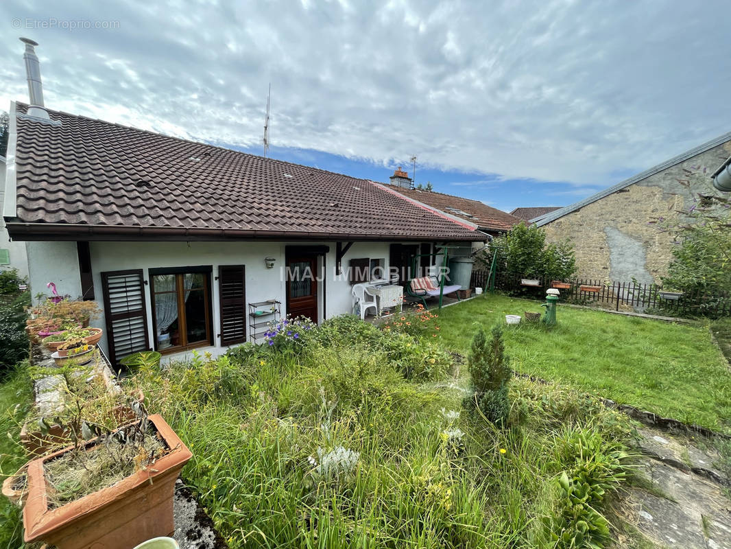 Maison à BAINS-LES-BAINS